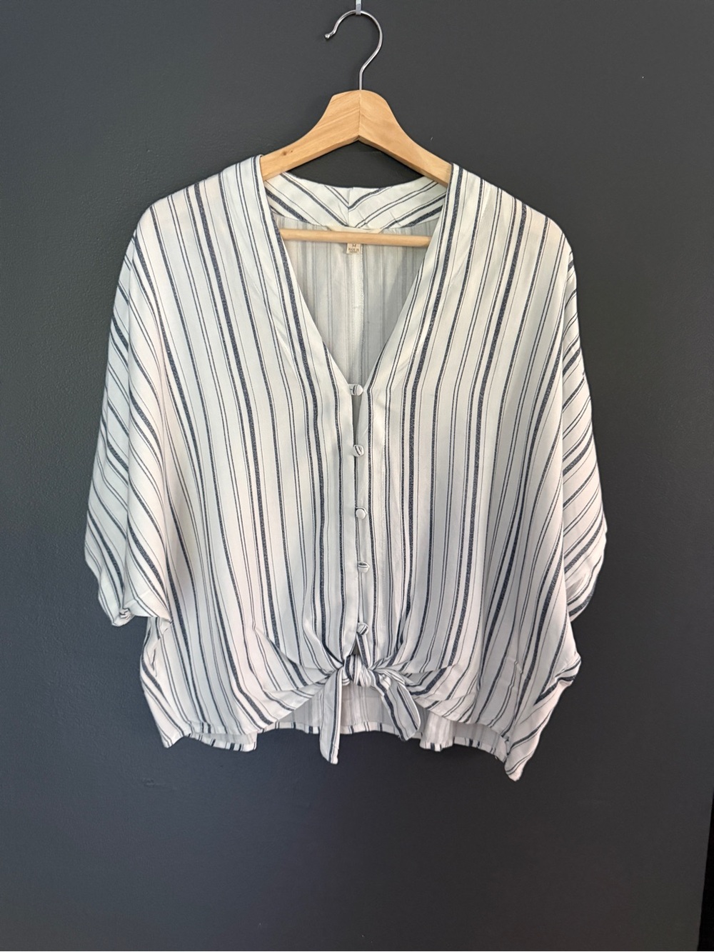 Sim & Sam Striped V-Neck Tie-Front Blouse - White & Navy M